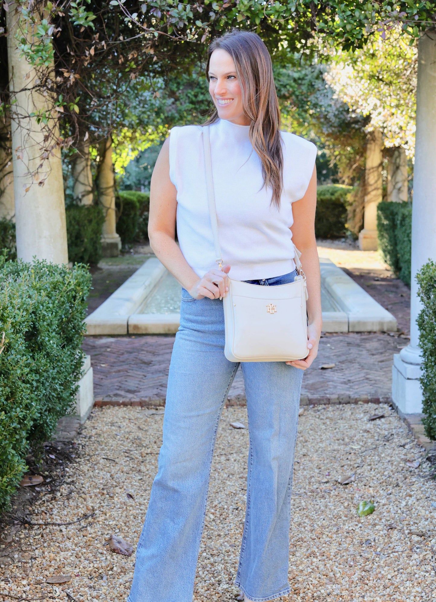 Bethany Crossbody CREAM Caroline Hill