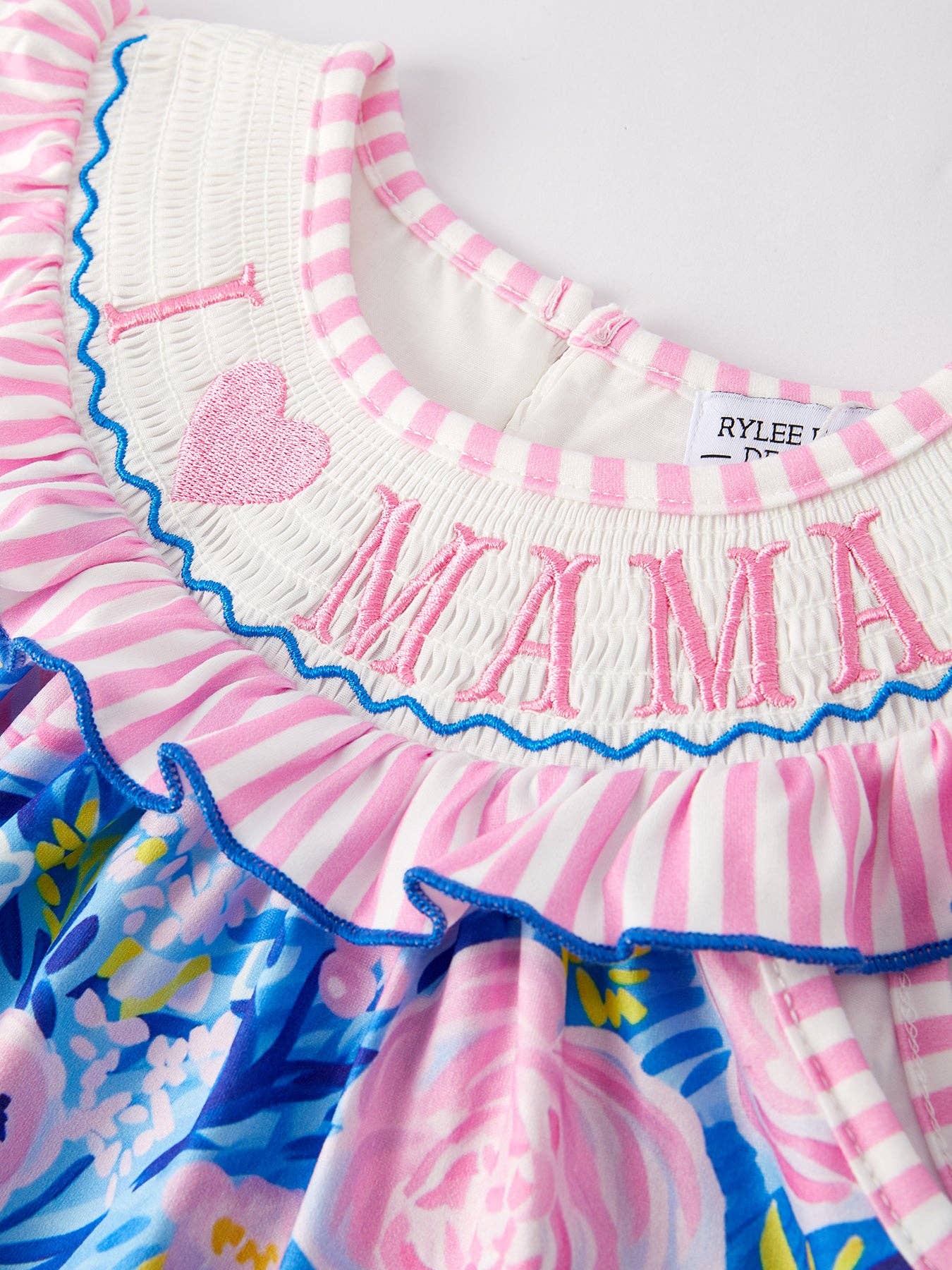 “I ❤ MAMA”Embroidery Smocking Baby Girls Dress