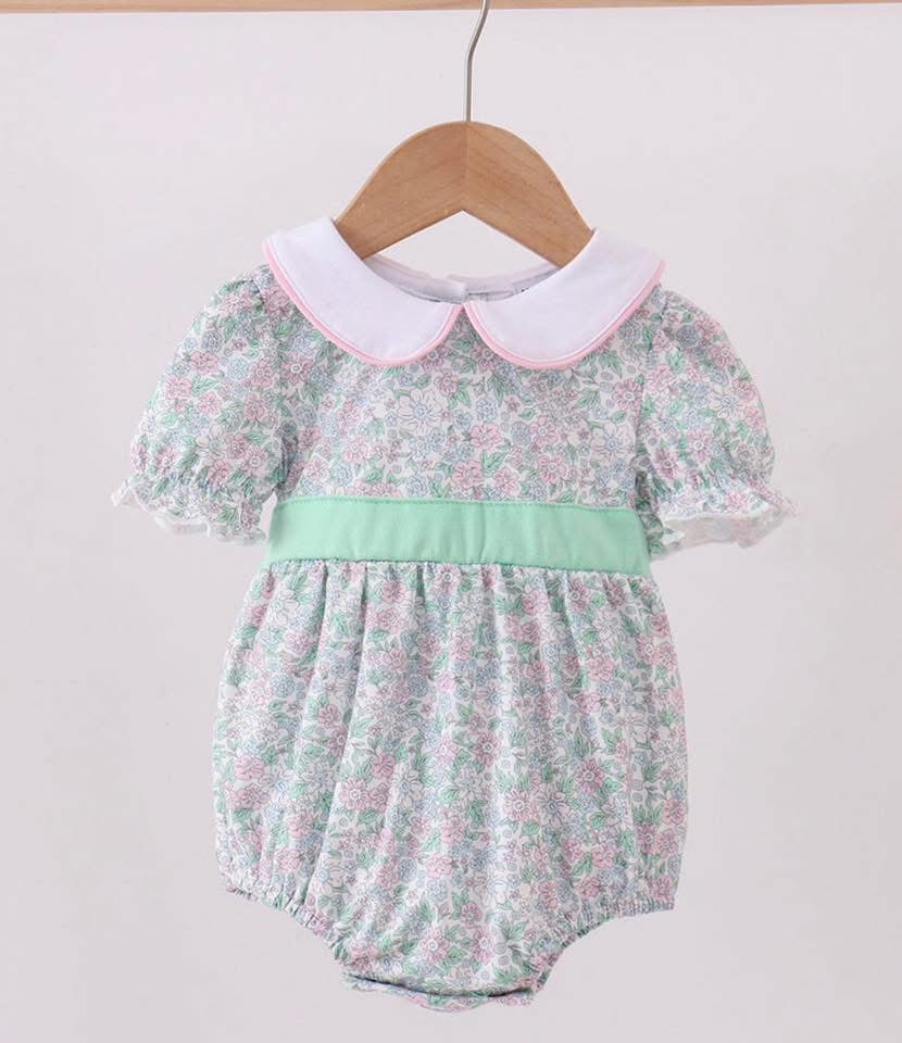 Mint garden flower tassel bubble