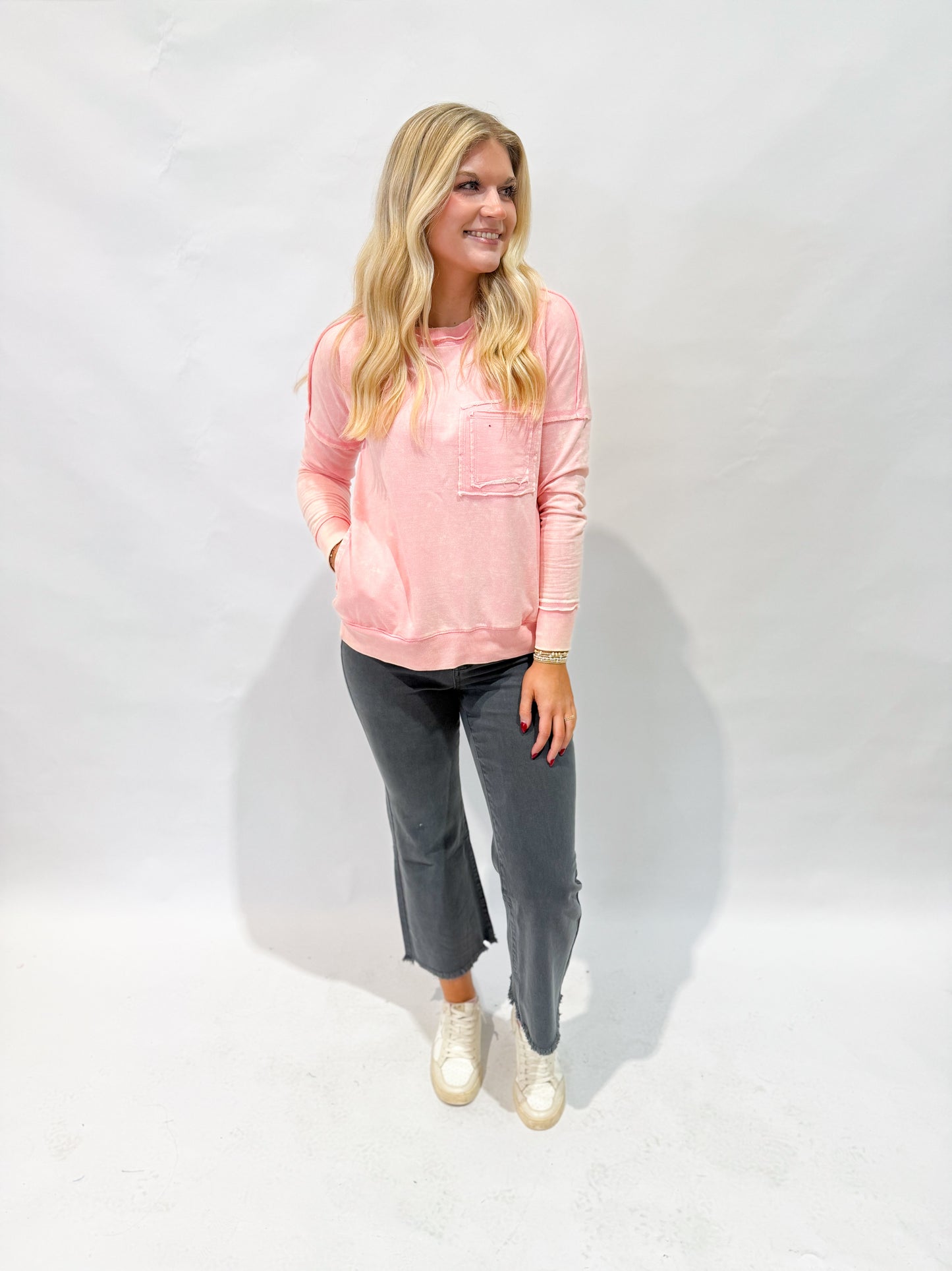 Lightweight Raw Edge Shirt
| Pink