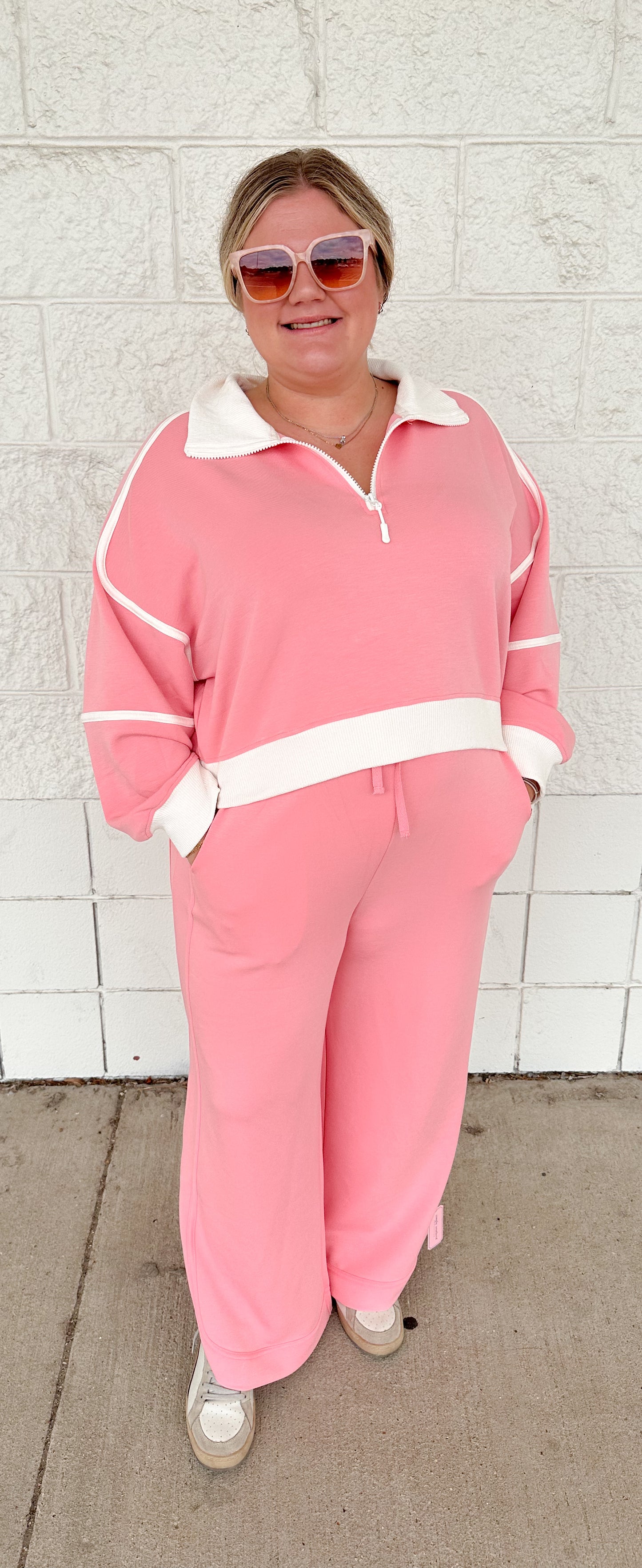 Petal Contrast Pullover Simply Southern