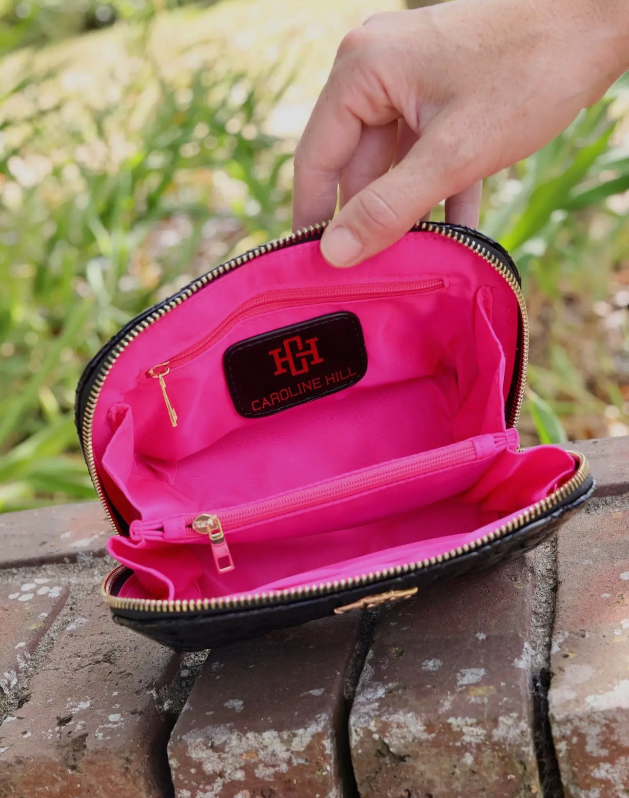 Ibiza Small Pouch Black Patent Caroline Hill