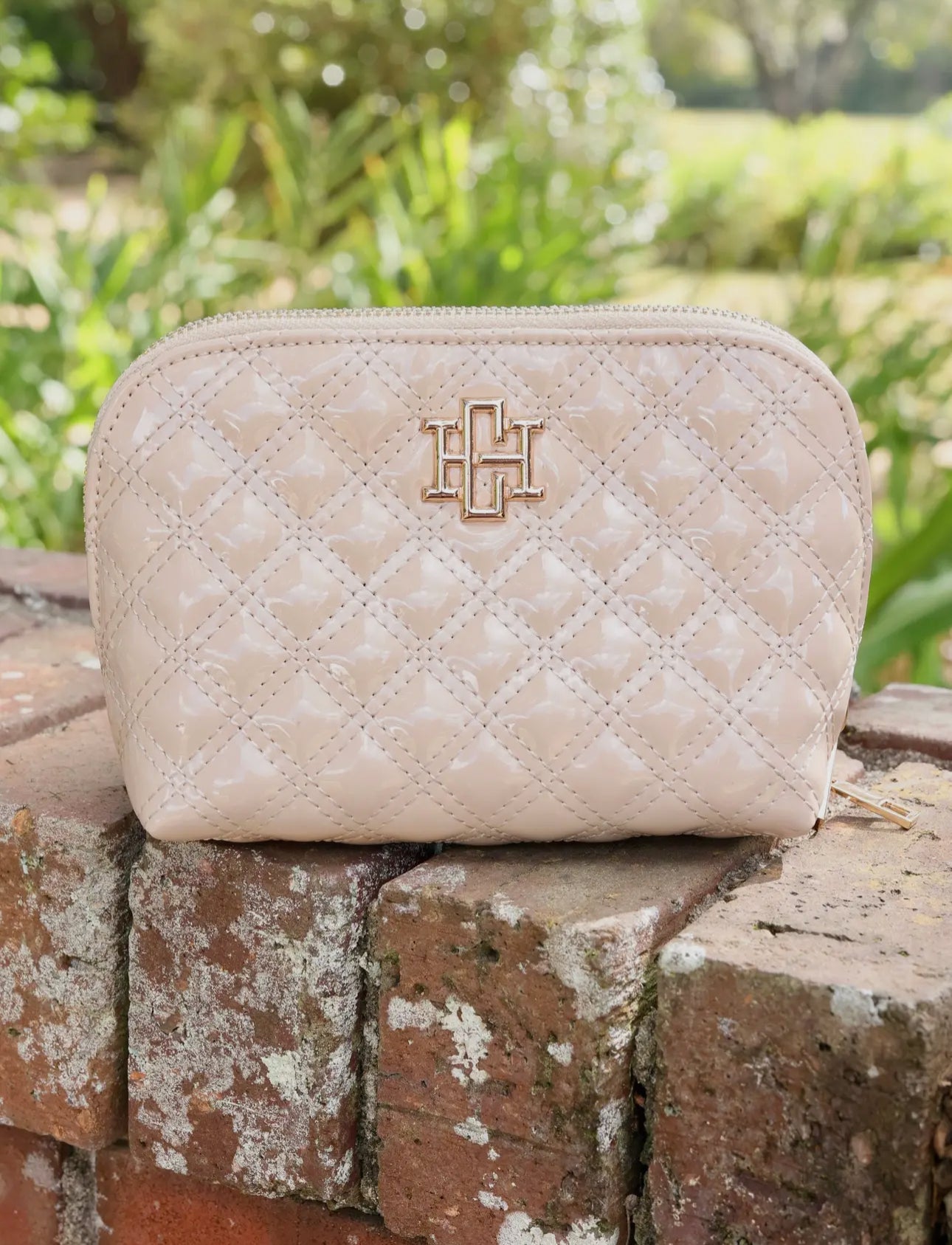 Ibiza Small Pouch Nude Patent Caroline Hill