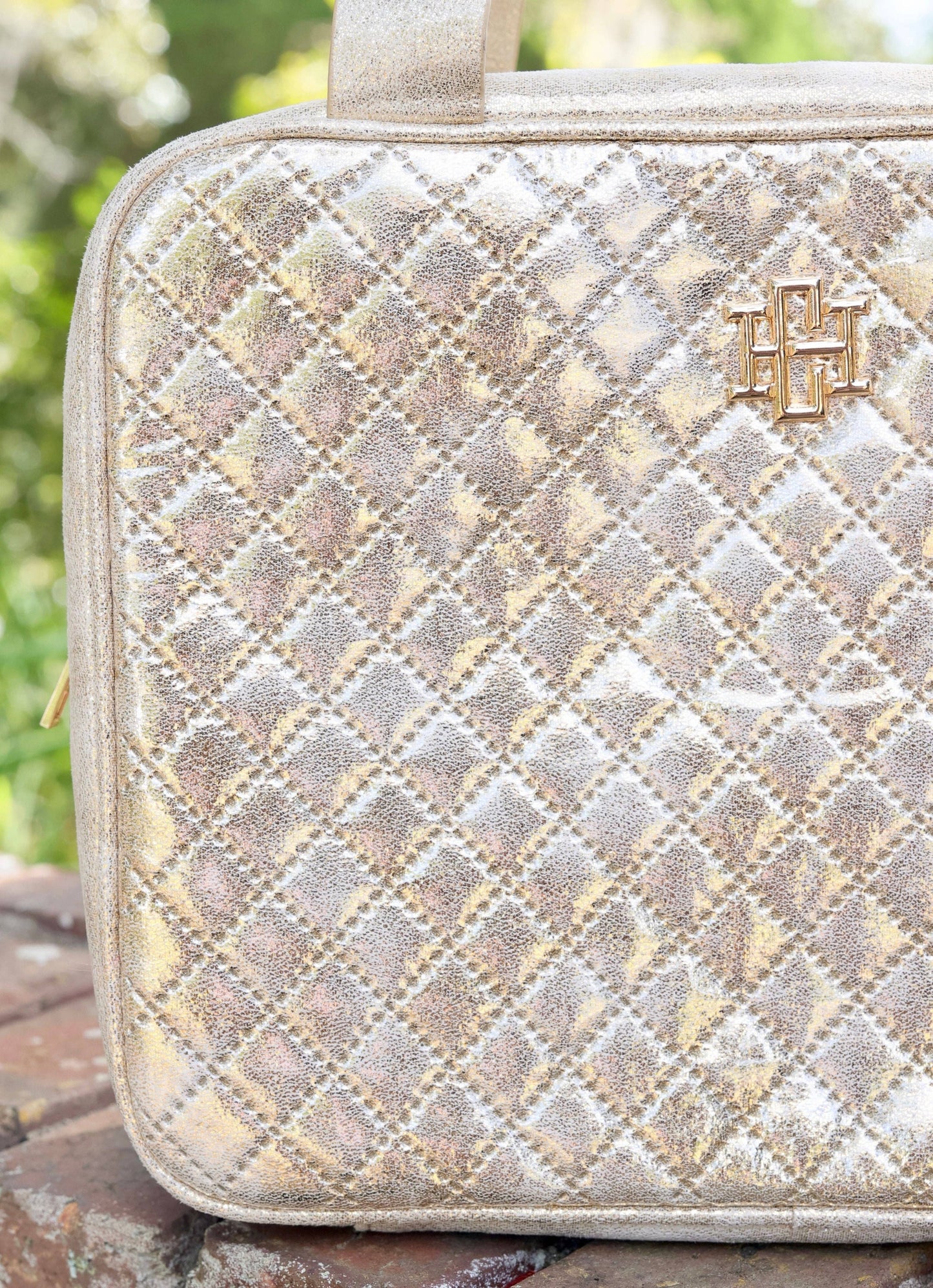 Punta Cana Large Case Champagne Pop Caroline Hill
