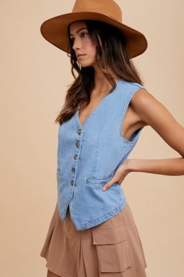 Denim vest with buttons