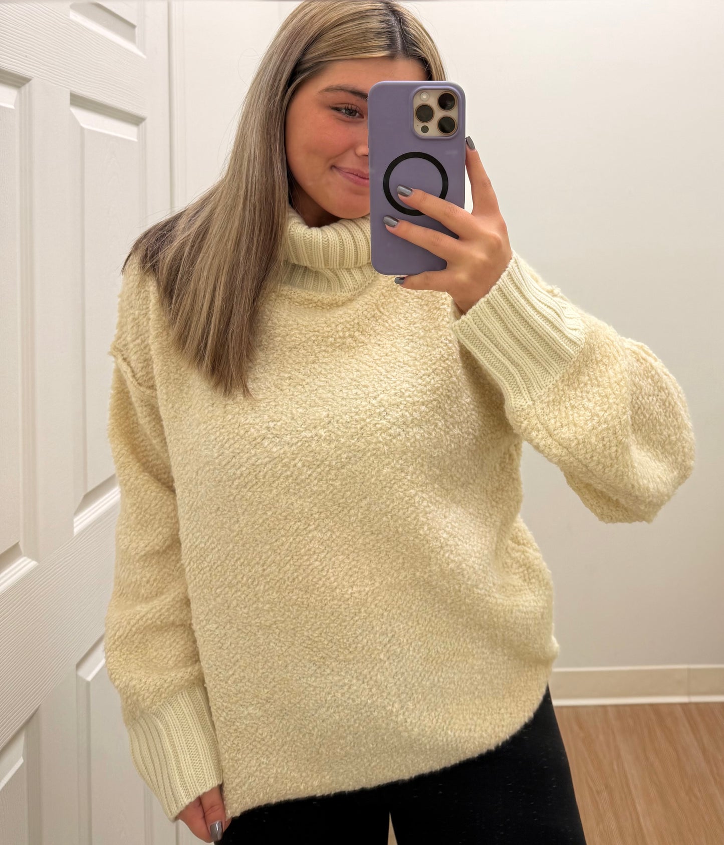 Cream Popcorn Turtle Neck