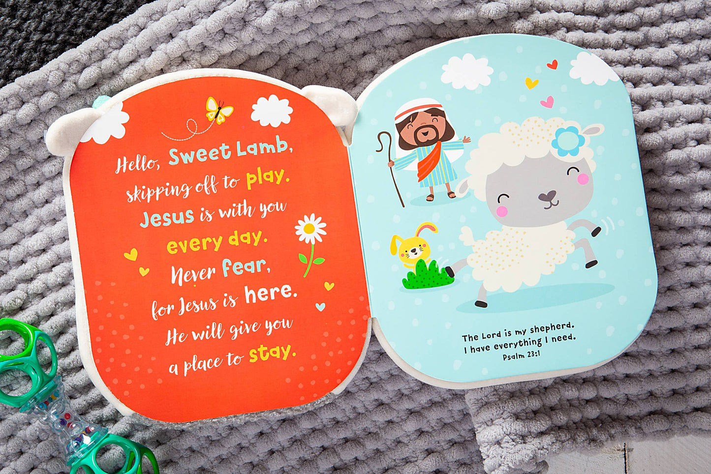 Squish and Snugg: Sweet Lamb (Christmas Gift Ideas - Book)