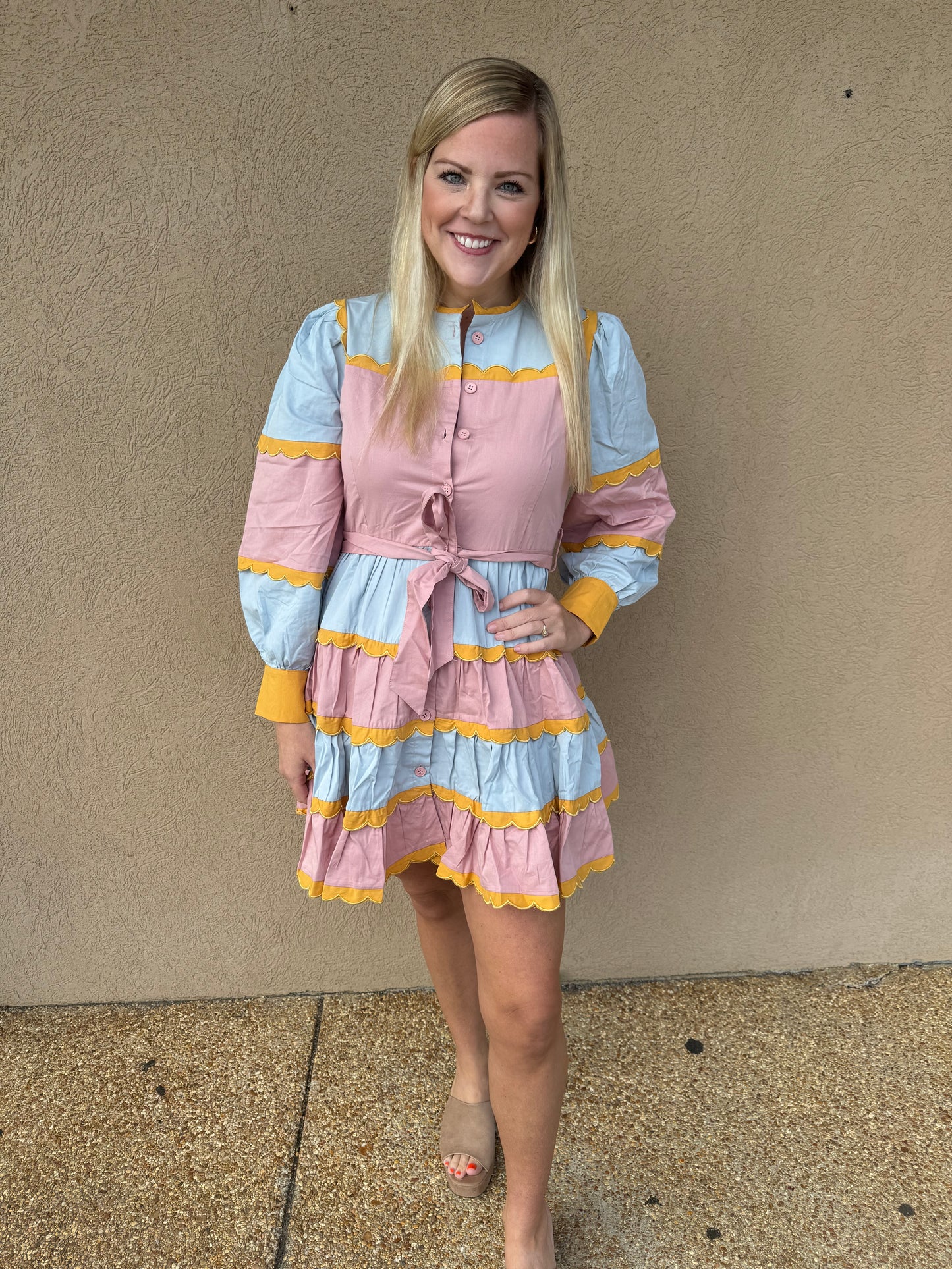 Color block scallop dress