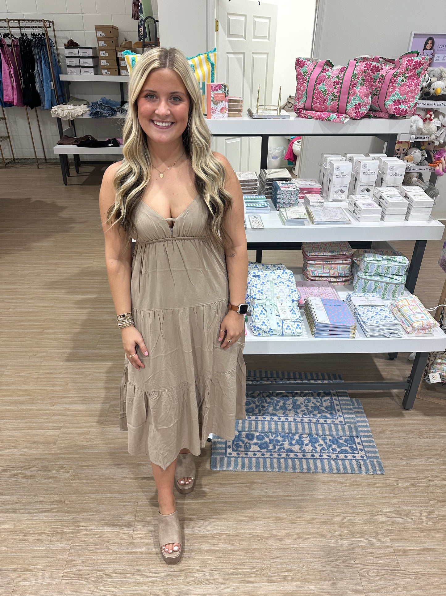 Sandy Beaches Maxi
