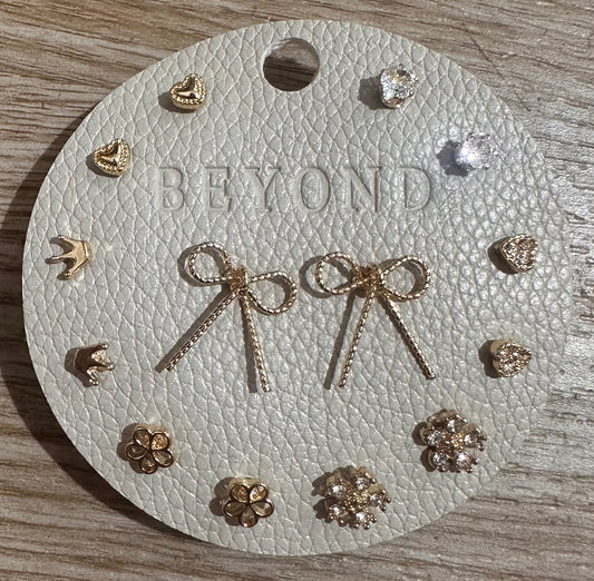Bow Stud Set Earrings