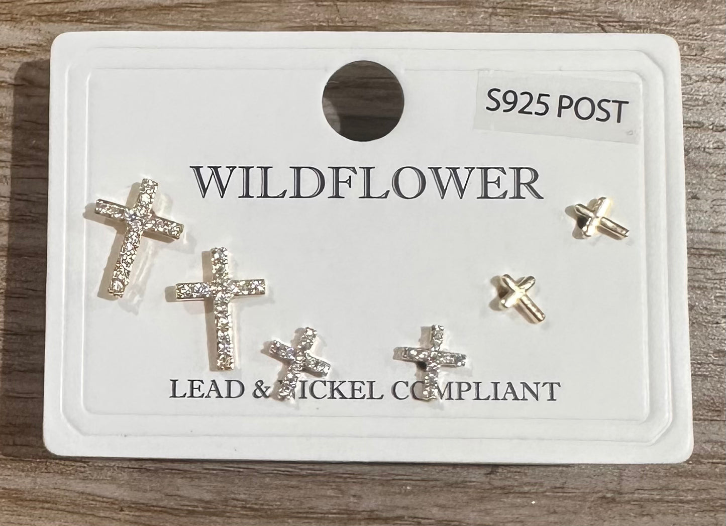 Trio Cross Stud Set