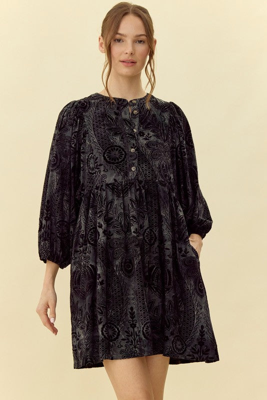 Jacquard velvet black dress