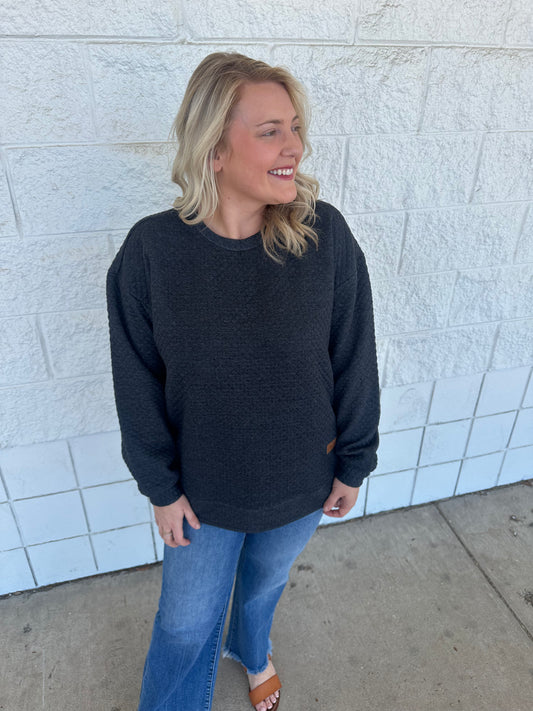 Black Quilted Rounded Bottom Fleece Crewneck